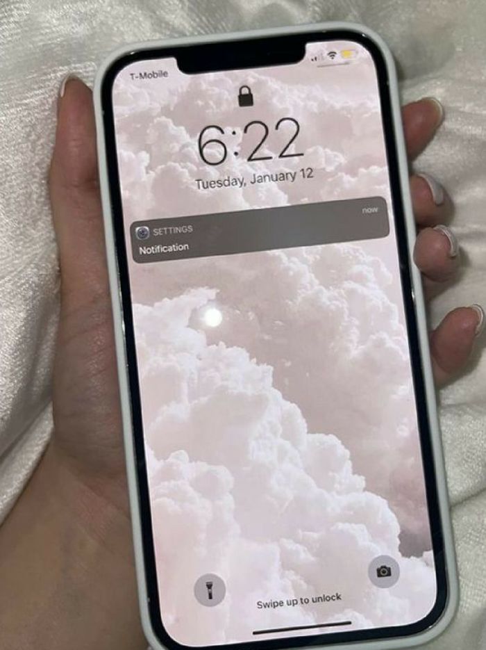 story-img