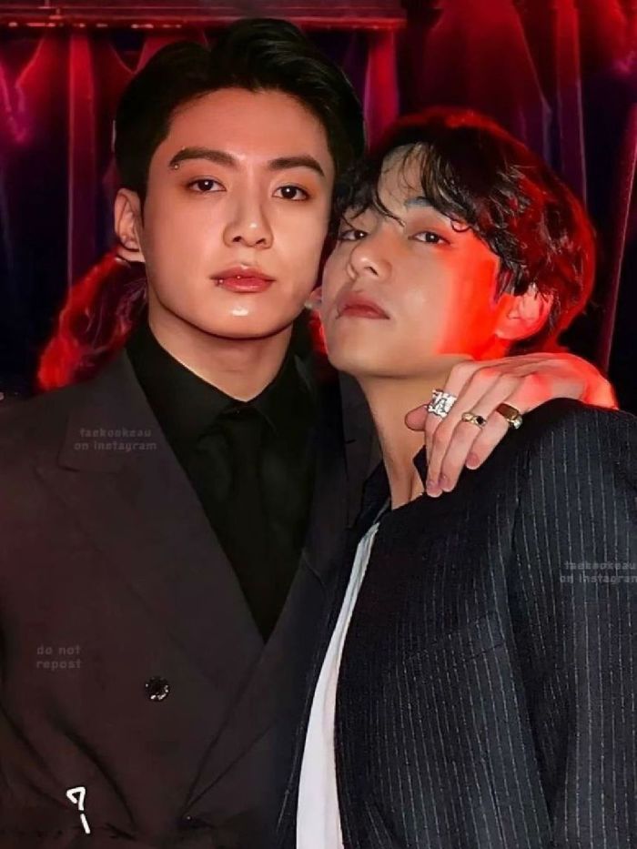 story-img