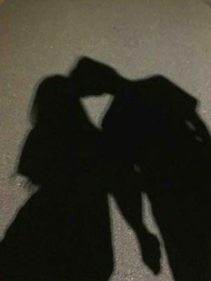 story-img