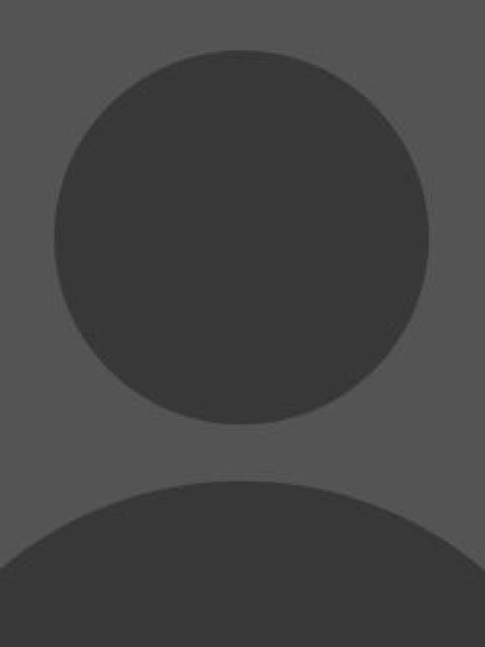 story-img