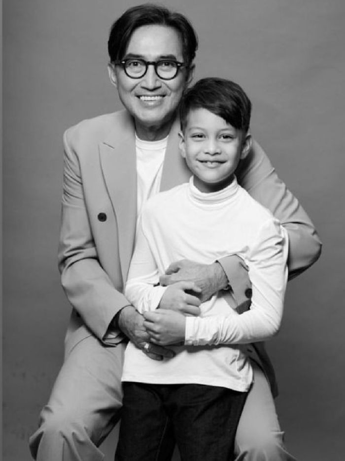 story-img