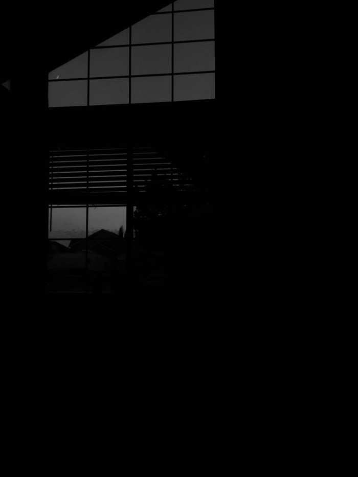 story-img