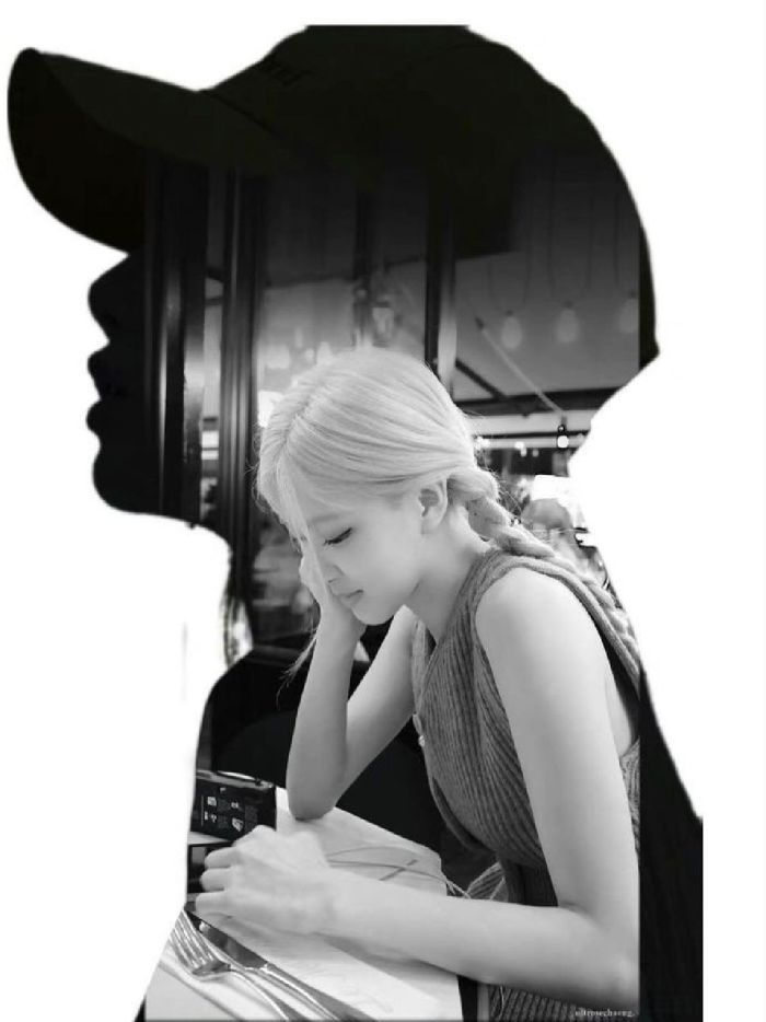 story-img