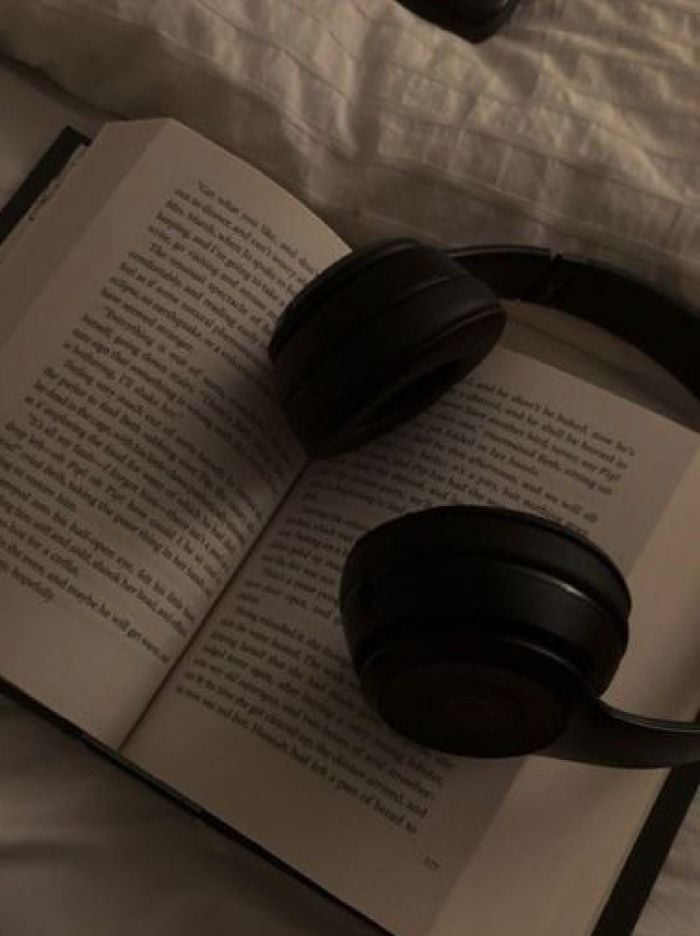story-img