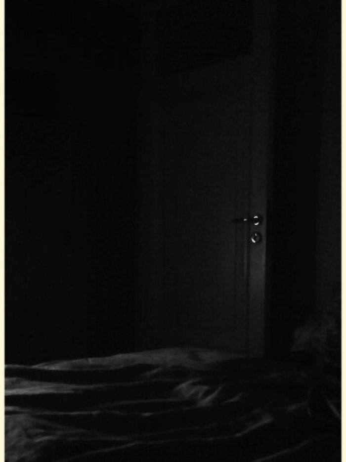 story-img