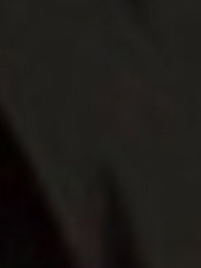 story-img