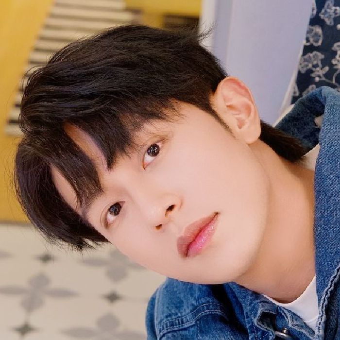 profile-image