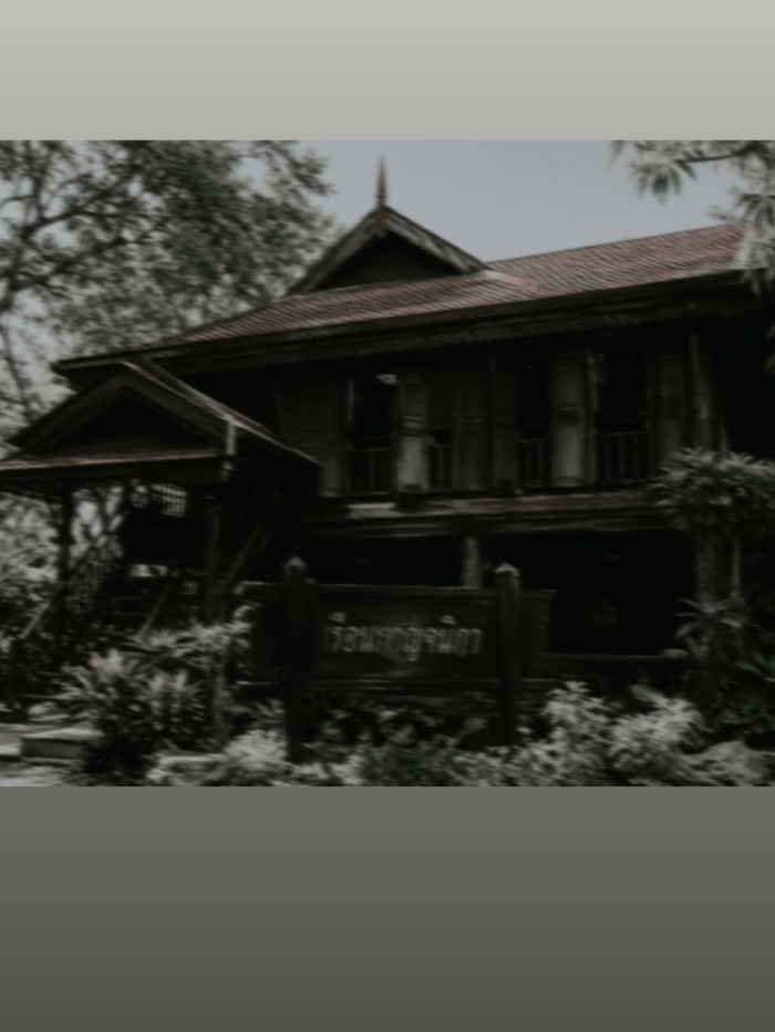 story-img
