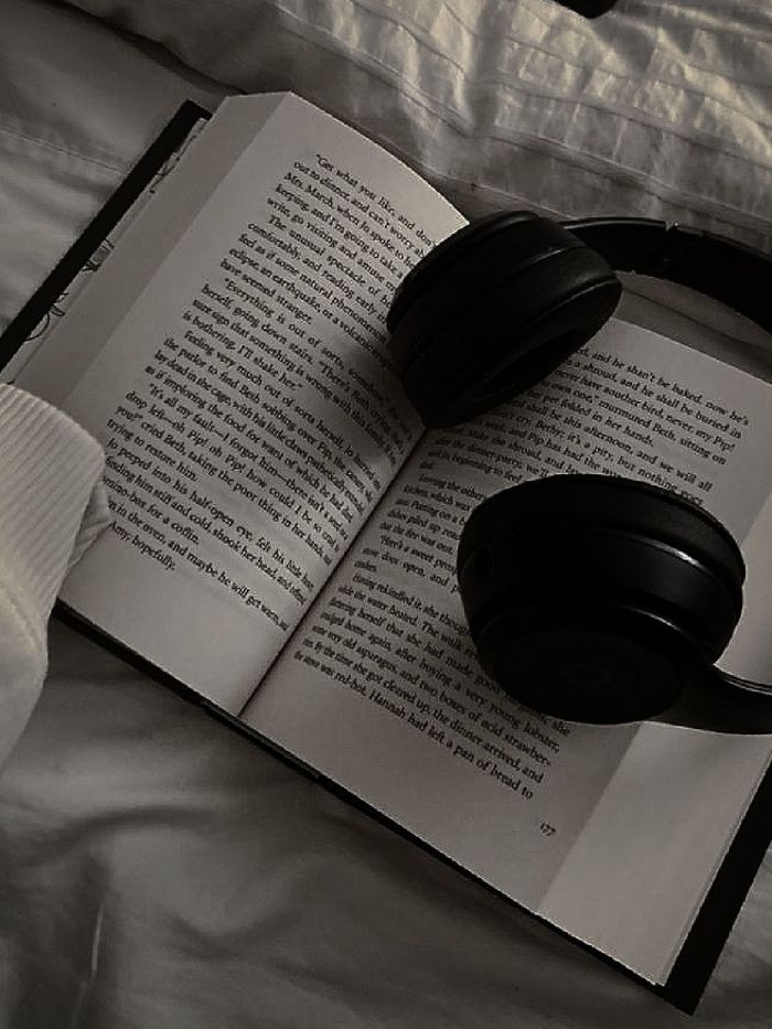 story-img