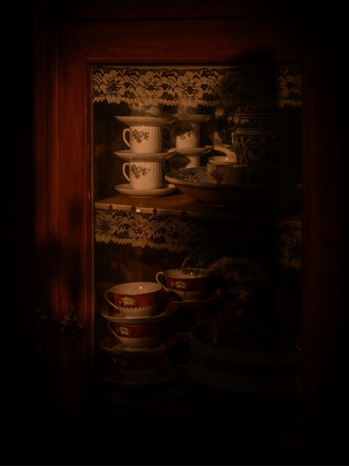 story-img