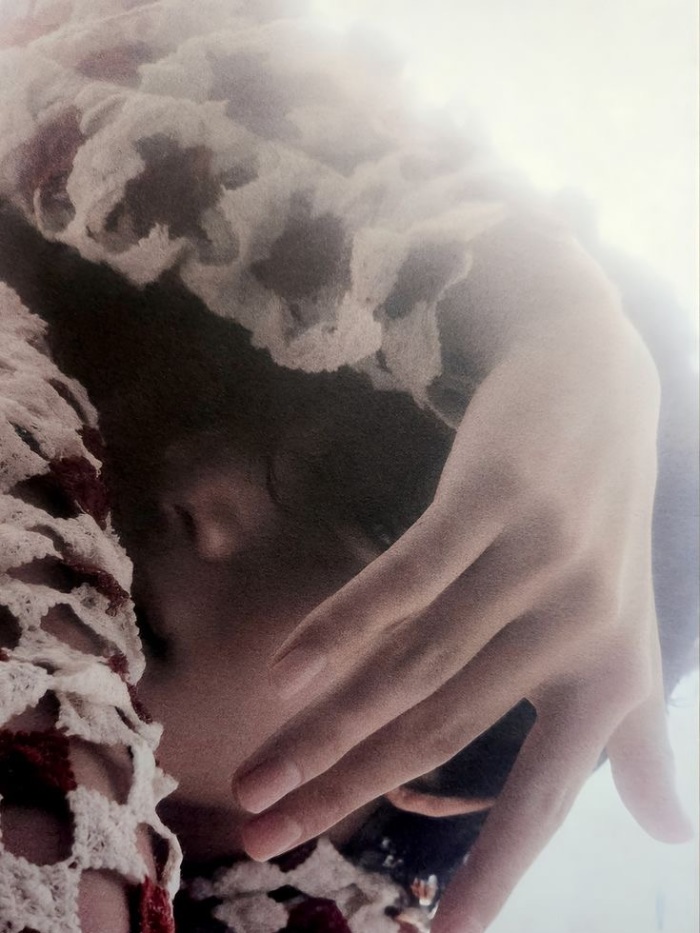 story-img