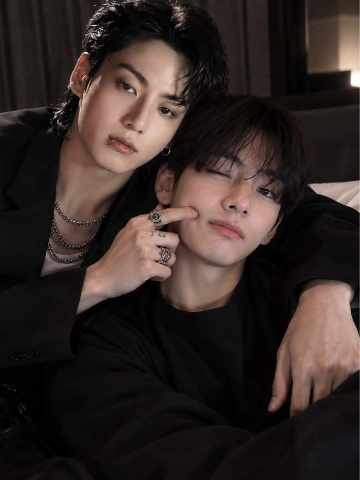story-img