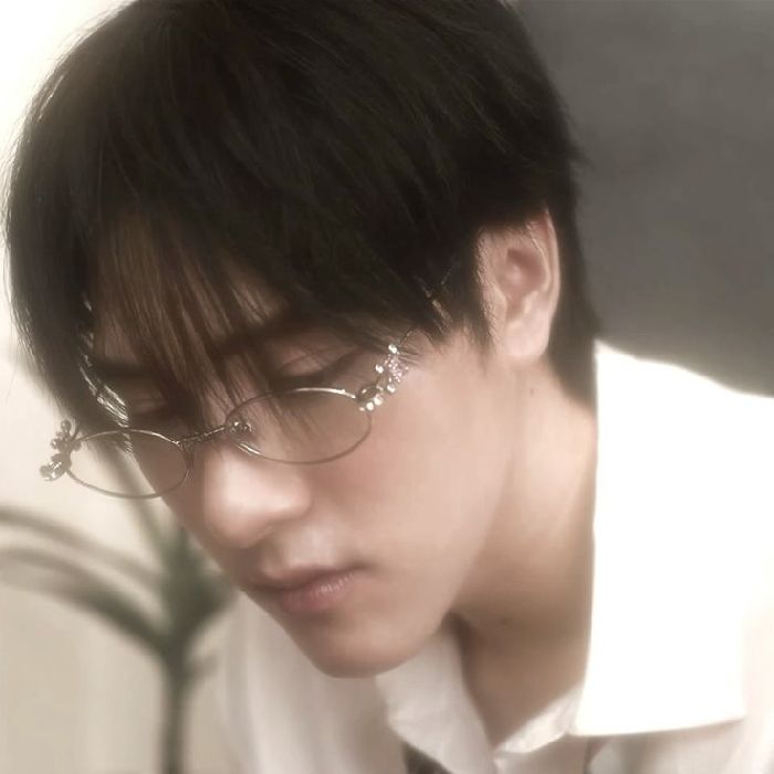 profile-image