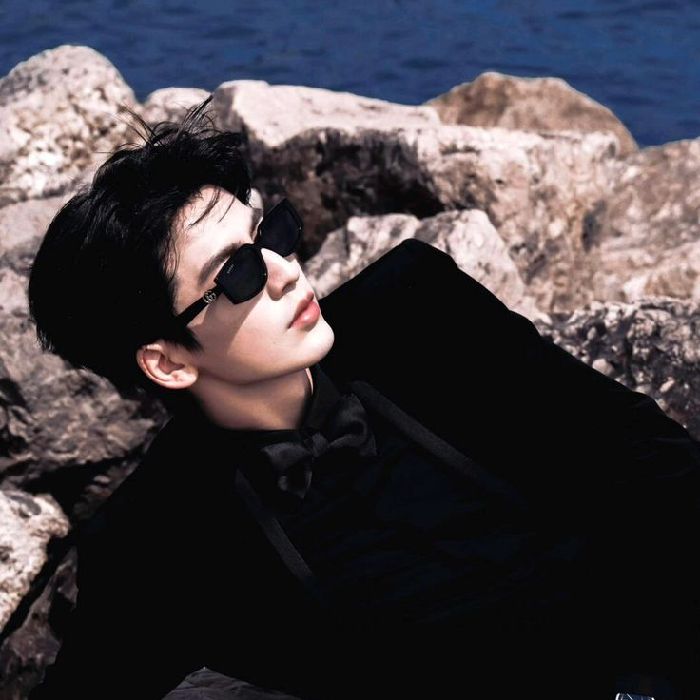 profile-image