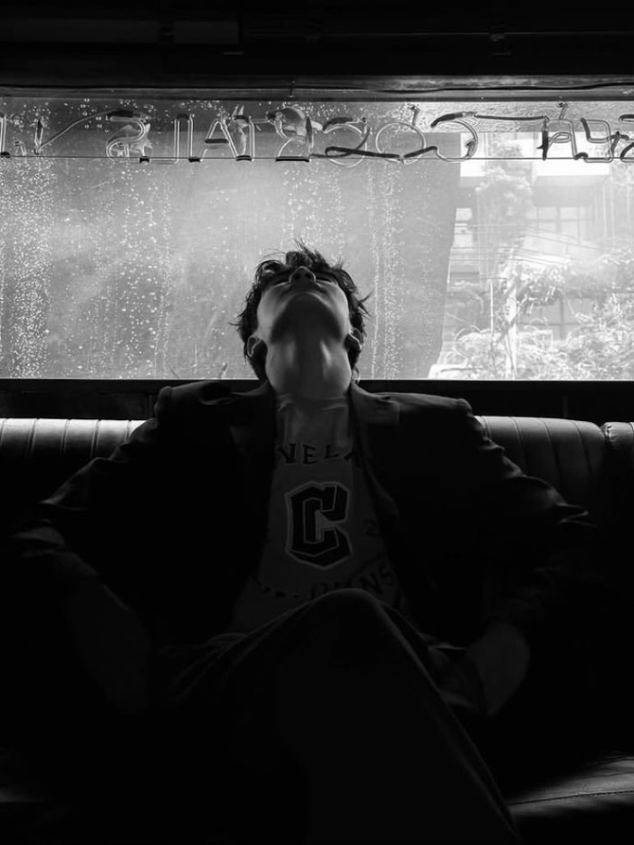 story-img