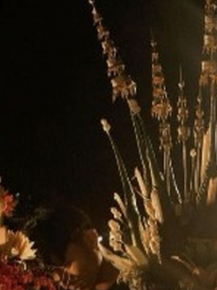 story-img