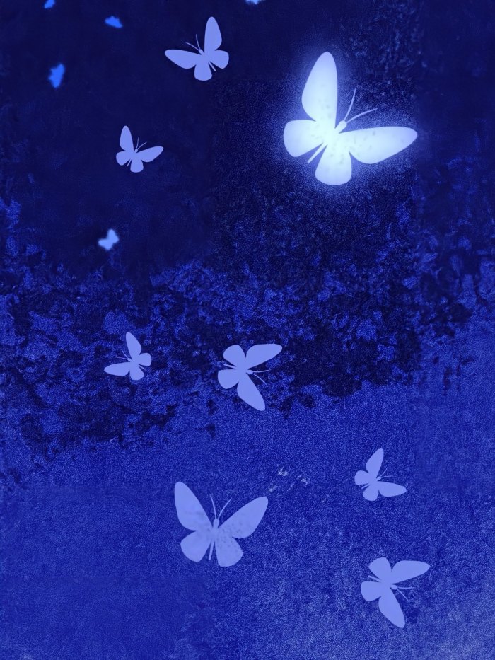 story-img