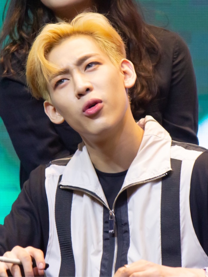 บี่บี๋ไขไข่ | markbam