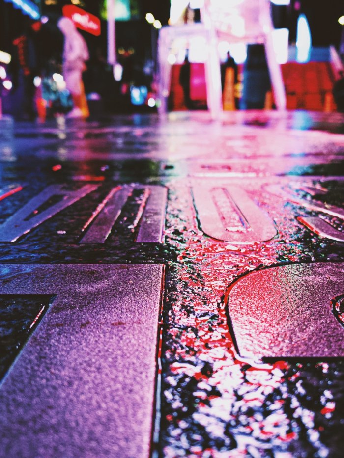 story-img