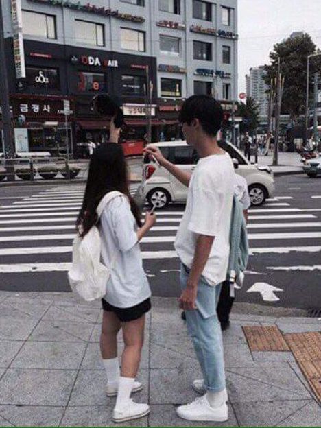 story-img