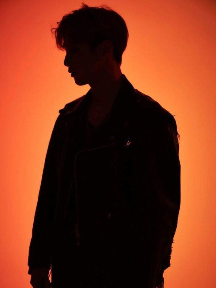 story-img