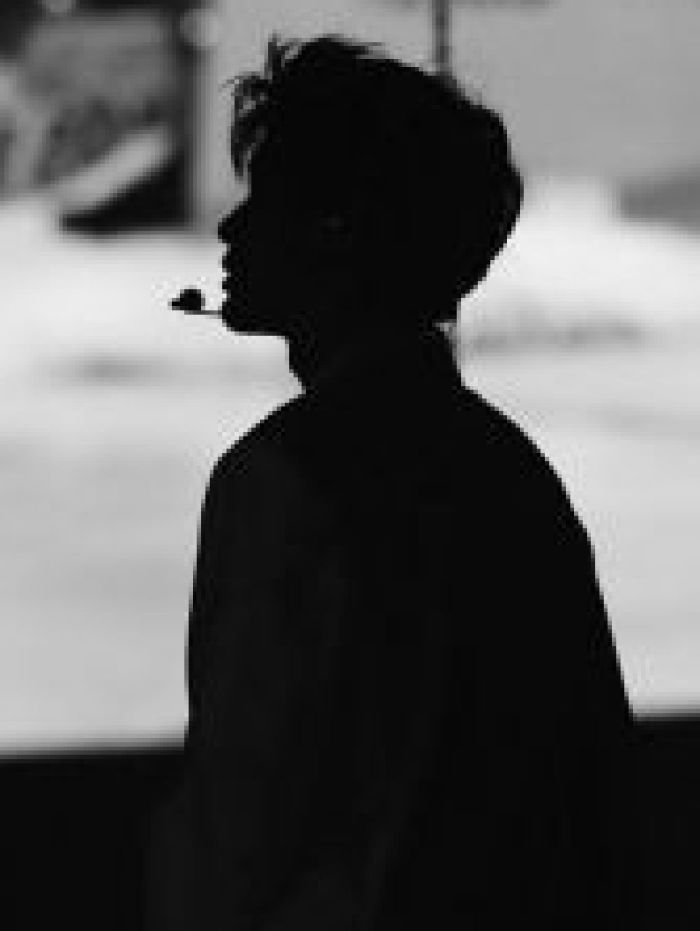 story-img