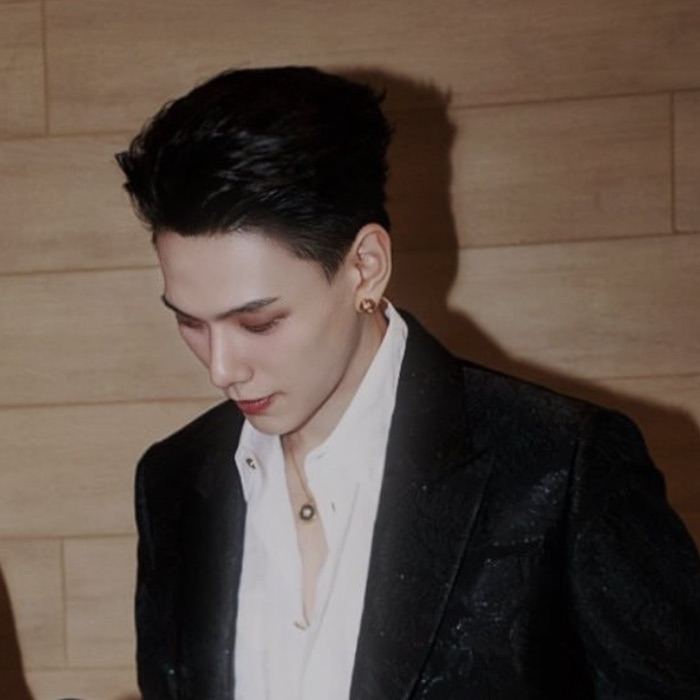 profile cover